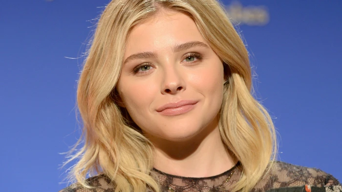 gorgeous looking chloe grace moretz actress hollywood 2k