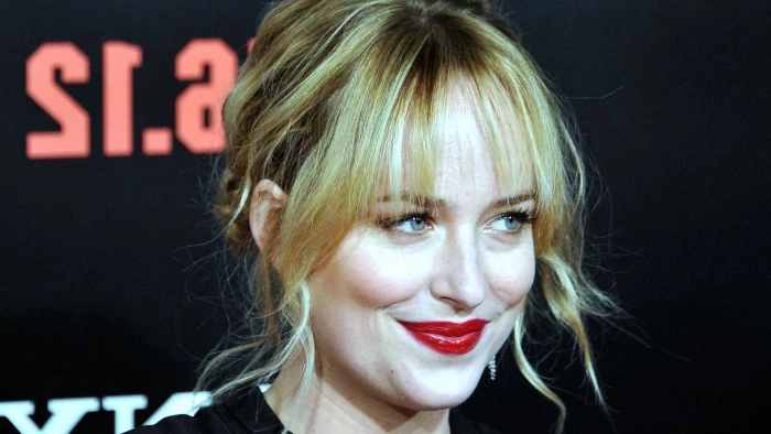dakota johnson smiling sweetly actress hollywood