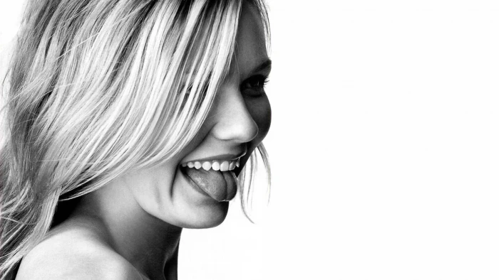 candid kirsten dunst actress hollywood