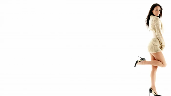 megan fox beige sweater dress actress hollywood 2k 4k 5k