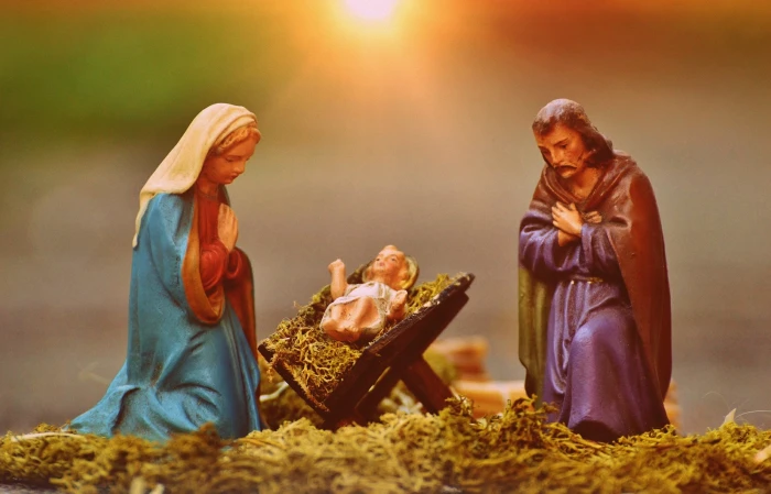 ceramic figurine of nativity scene christmas crib figures mary and joseph 2k