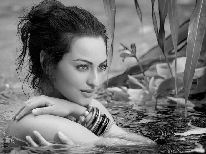 actress babe bollywood indian model sinha sonakshi