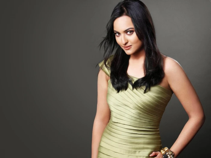 actress babe bollywood indian model sinha sonakshi