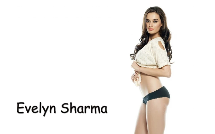 actress babe evelyn german indian model sharma 47