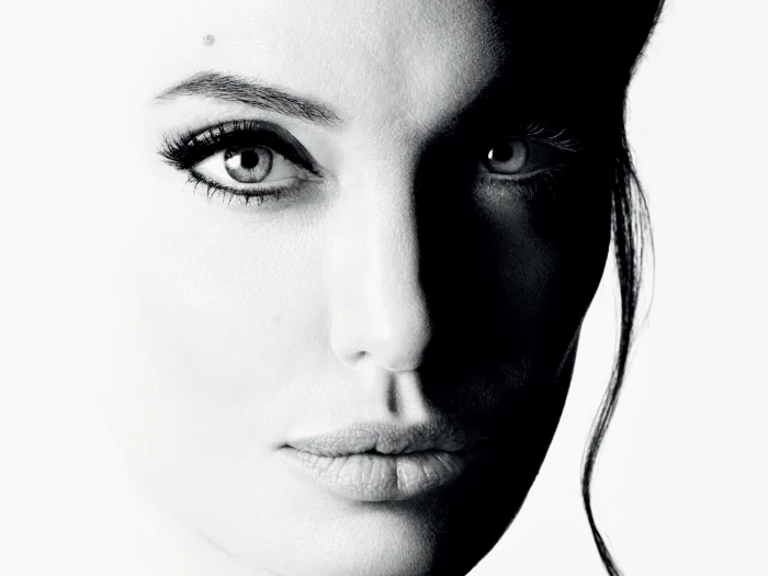 Actresses Angelina Jolie Black and White Celebrity Face 2k