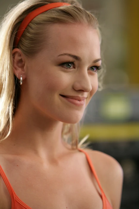 actress blonde Yvonne Strahovski women portrait display 2k