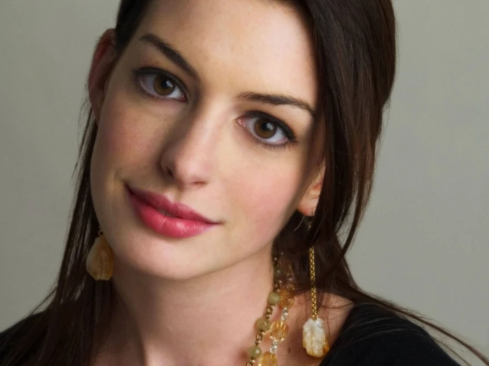 Actresses Anne Hathaway