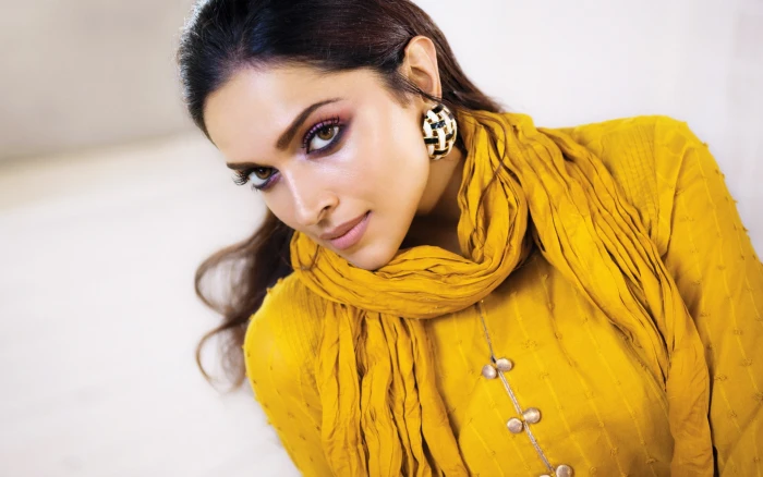 Actresses Deepika Padukone Black Hair Bollywood Brown Eyes