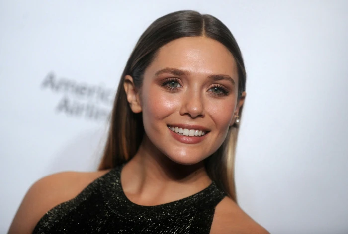 Actresses Elizabeth Olsen American Smile 2k