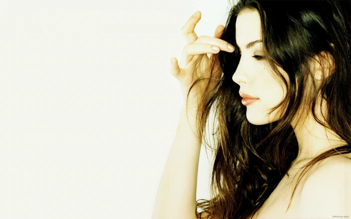 actress women dark hair airbrushed Liv Tyler profile face