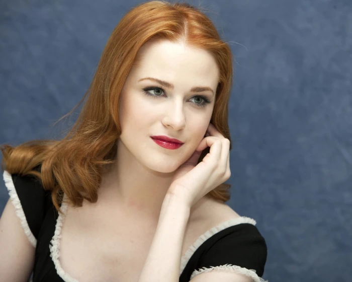 Actresses Evan Rachel Wood portrait young adult beautiful woman