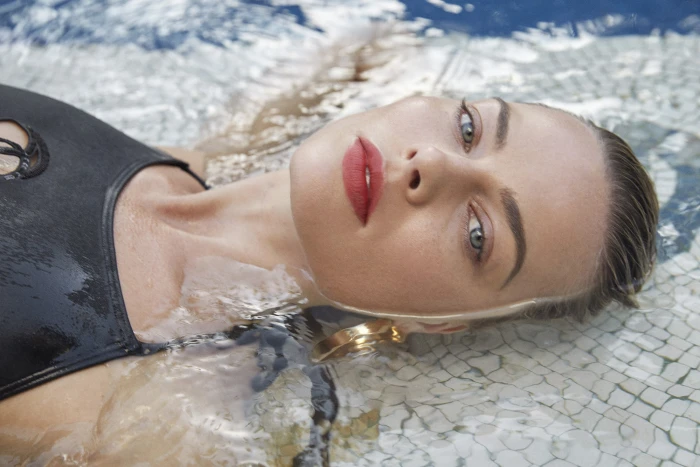 Actresses Margot Robbie Blonde Blue Eyes