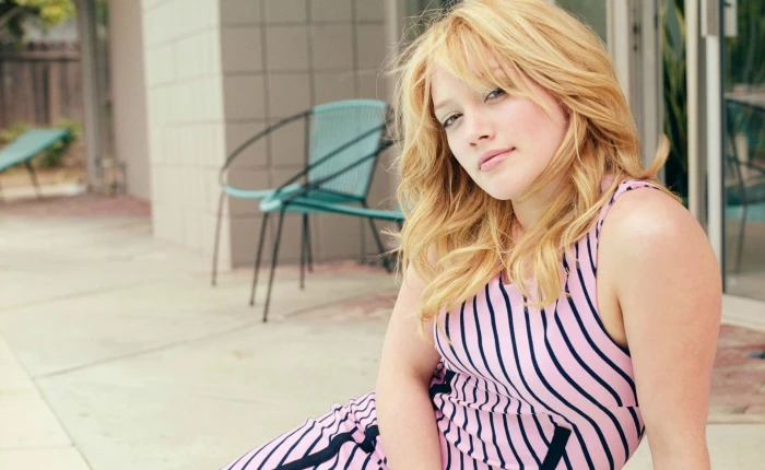 Actresses Hilary Duff