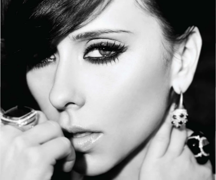 Actresses Jennifer Love Hewitt 2k