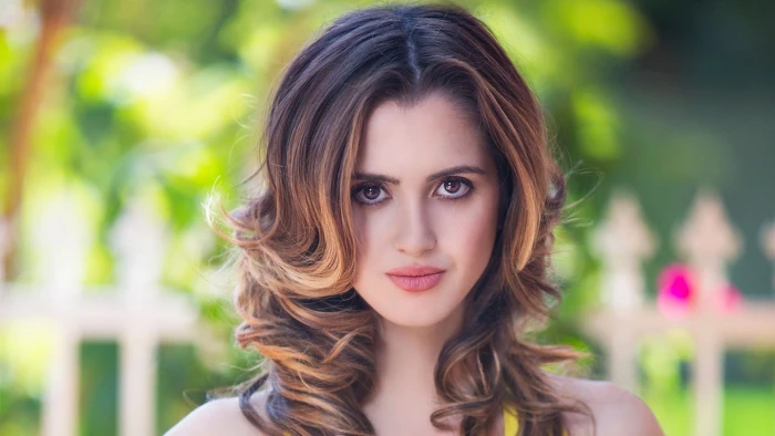 Actresses Laura Marano American Brown Eyes Brunette Face