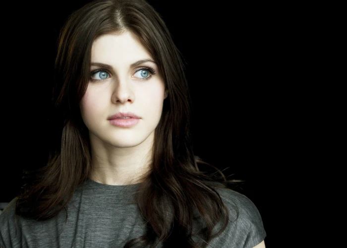 Alexandra Daddario actress celebrity blue eyes women brunette 2k