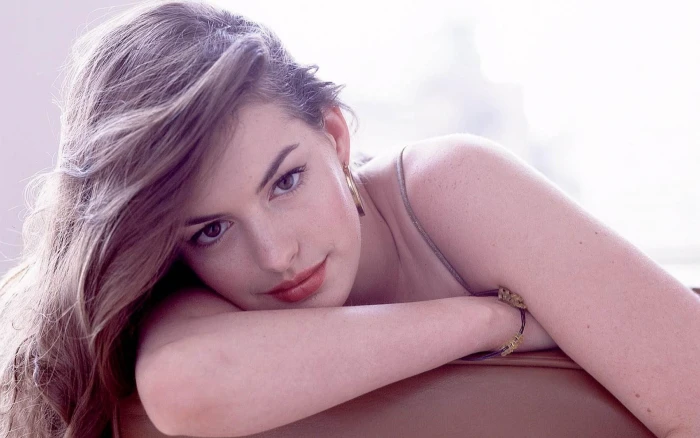 Anne Hathaway American celebrity celebrities actress girls
