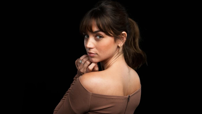 Ana de Armas Cuban actress black background studio shot 2k 4k 5k