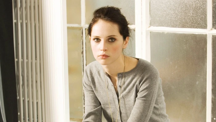 Felicity Jones actress women green eyes portrait young adult