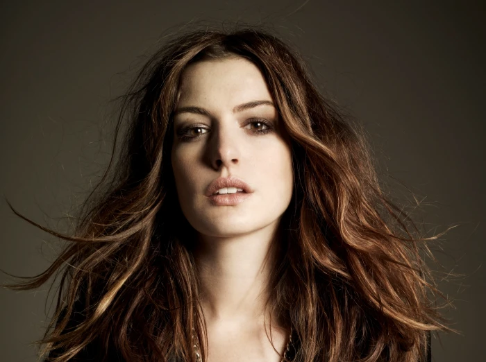 girl actress celebrity Anne Hathaway 2k