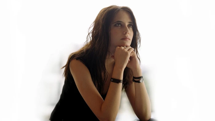 Eva Green celebrity women actress looking up one person