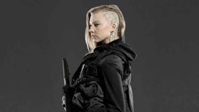 Hunger Games Natalie Dormer actress blonde shaved head