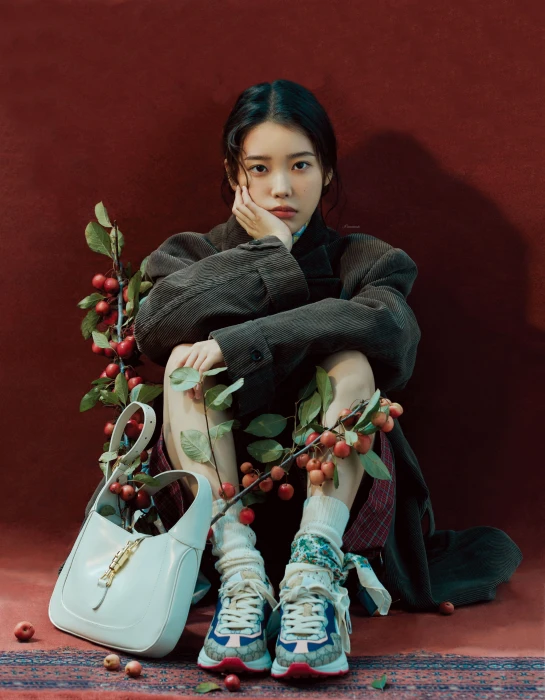 IU Lee Ji Eun K pop singer actress Korean women 2k Lee Ji-eun