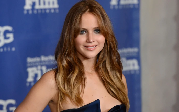 Jennifer Lawrence Ryan Seacrest women actresses celebrity 2k