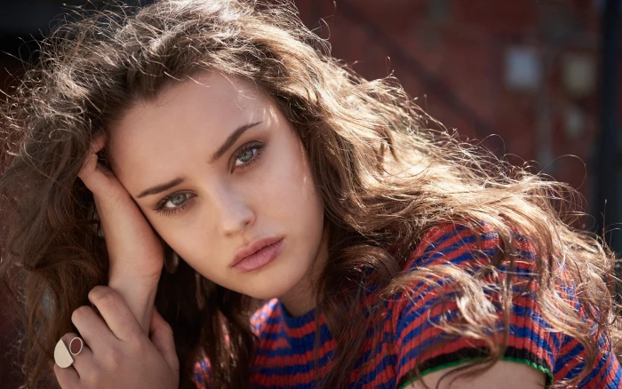 katherine langford actress close up blue eyes Girls one person 2k