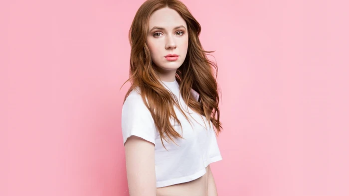 Karen Gillan actress redhead belly pink background bare midriff 2k