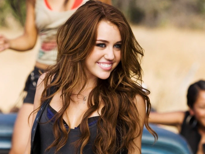 Miley Cyrus women actress singer brunette portrait smiling 89