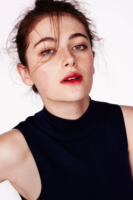 Millie Brady women actress brunette green eyes lipstick