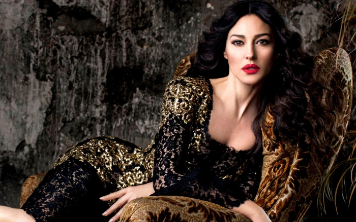 Monica Bellucci actress Brunette model hair face makeup 2k