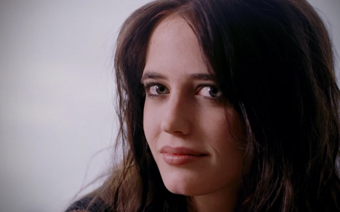 look face model actress brunette Eva Green