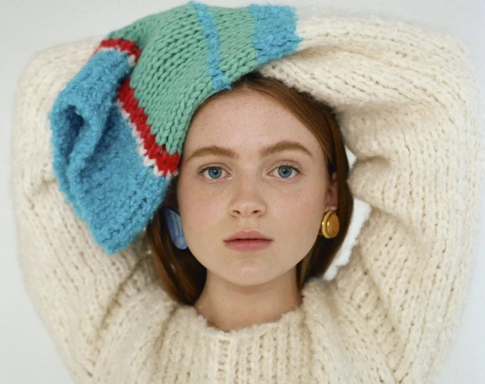 Sadie Sink women actress looking at viewer redhead sweater