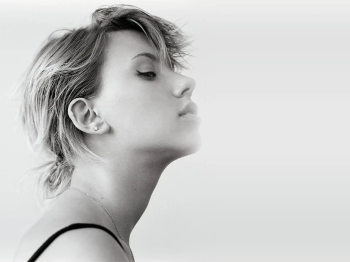 Scarlett Johansson face profile monochrome women actress
