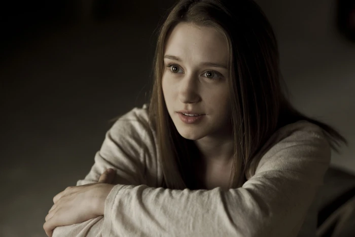 Taissa Farmiga women actress brunette long hair film stills 2k