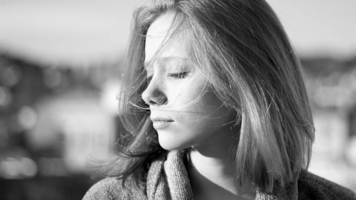 women actress celebrity blonde Laia Manzanares coats headshot 2k