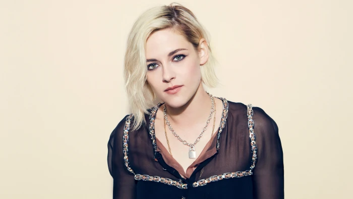 women celebrity Kristen Stewart actress blonde necklace 74 2k 4k 5k