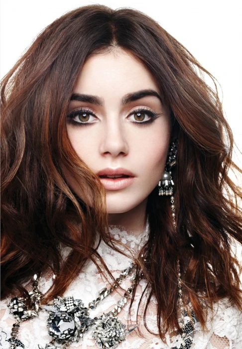 women model brunette long hair looking at viewer face