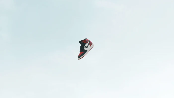 Air Jordan unpaired retro 1 shoe sneaker nike streetwear 2k 4k