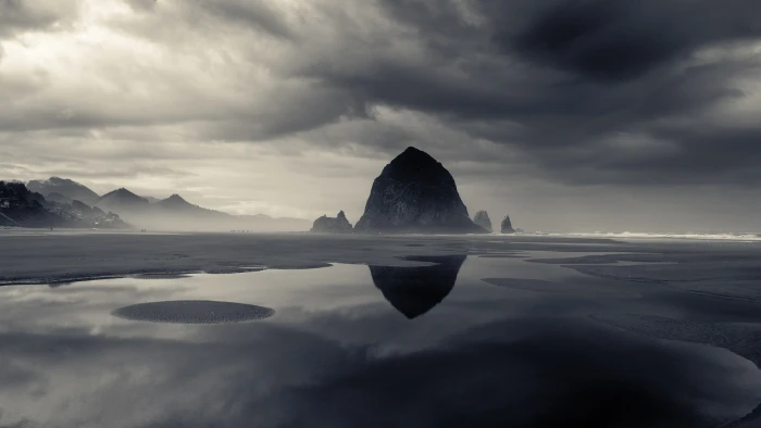 Beach Landscape Clouds Reflection BW HD nature 2k