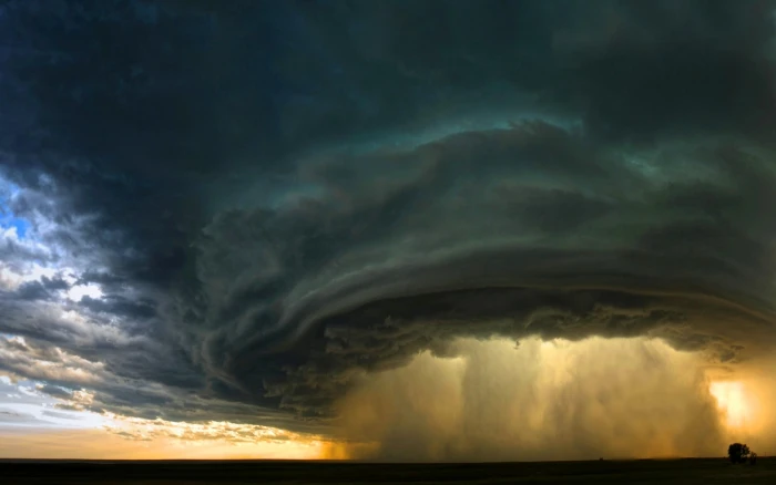 gray columbus clouds Supercell storm Montana sunset field 2k