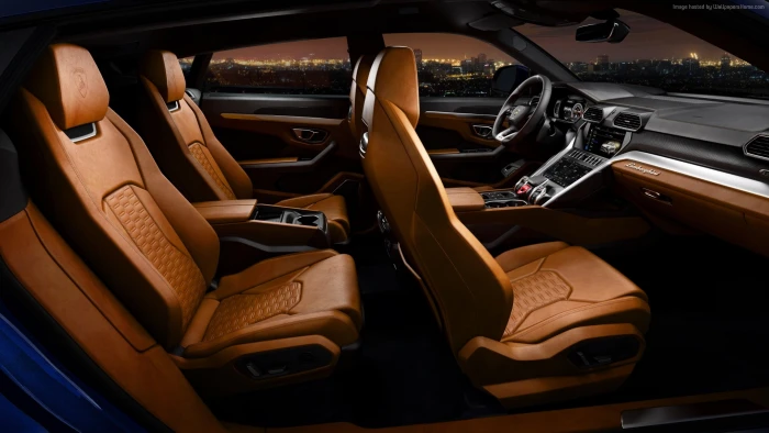 Cars interior Lamborghini Urus 2k