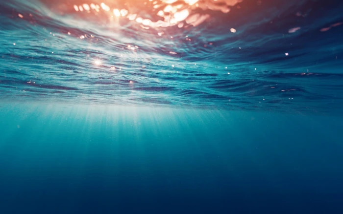 blue water sunrays passing through underwater sun rays nature 2k