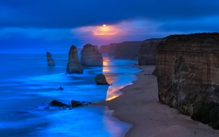 Twelve Apostles Australia nature landscape beach cliff sea 2k