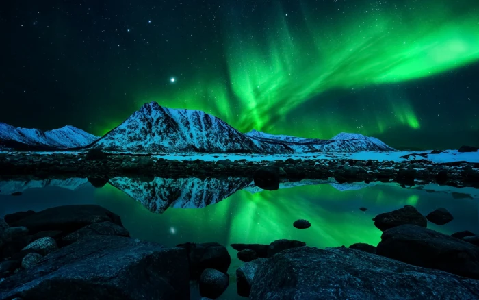 Northern Mountains Sky Lights the northern lights Nature Lake 2k