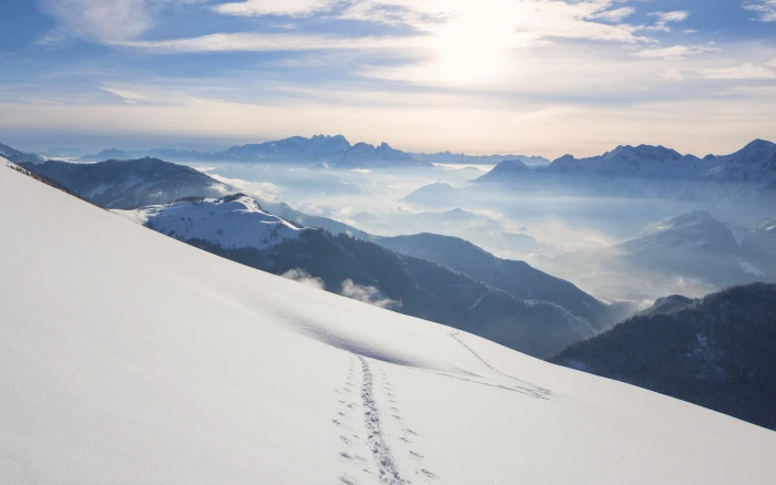 windows computer 10 original stock snow mountains 2k