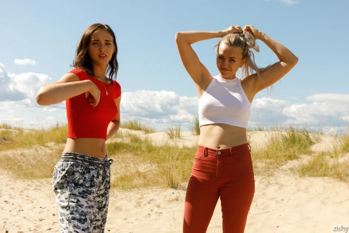 zishy Lauma Gela Oxana chic beach 2k