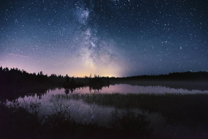 starry night nature landscape photography Milky Way lake 2k